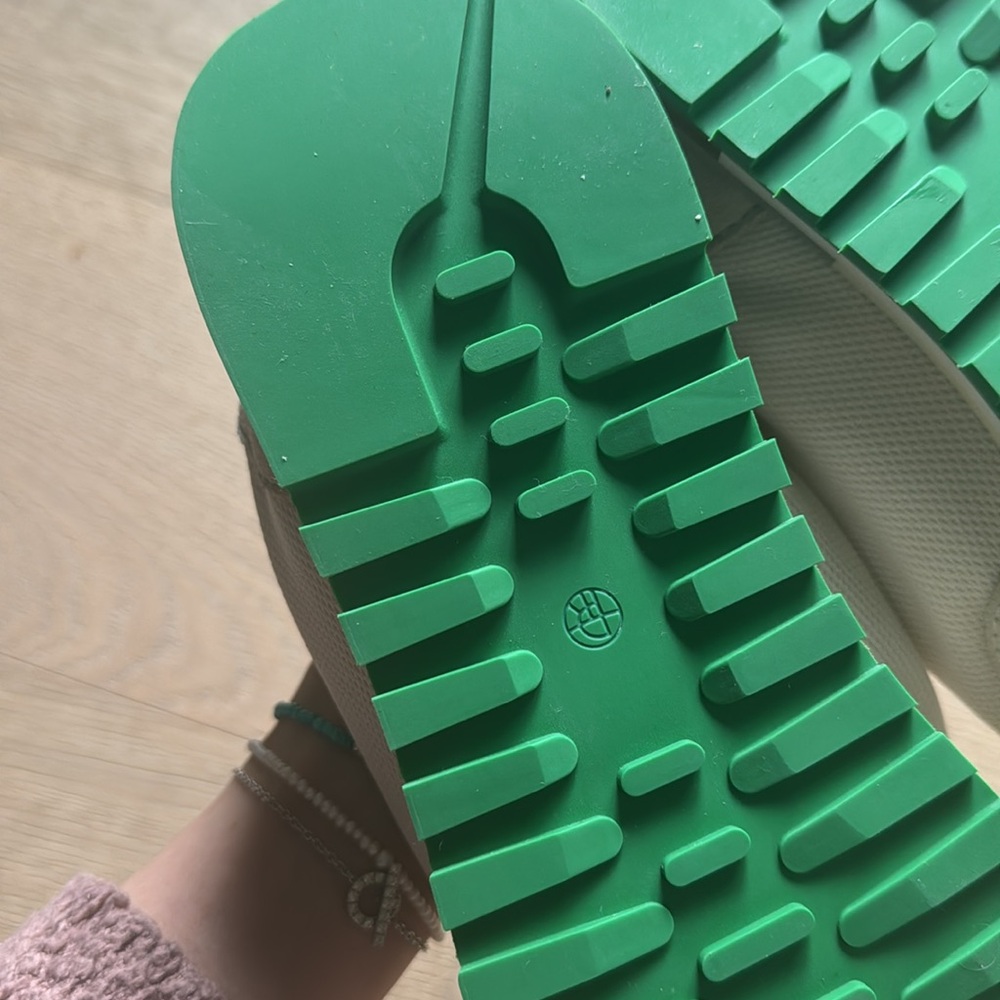 The Row Owen Sneakers - Picture 6 of 7
